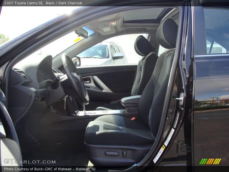 Black / Dark Charcoal 2007 Toyota Camry SE