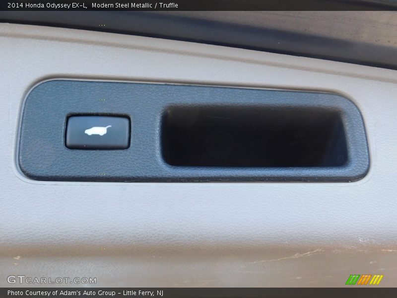 Modern Steel Metallic / Truffle 2014 Honda Odyssey EX-L