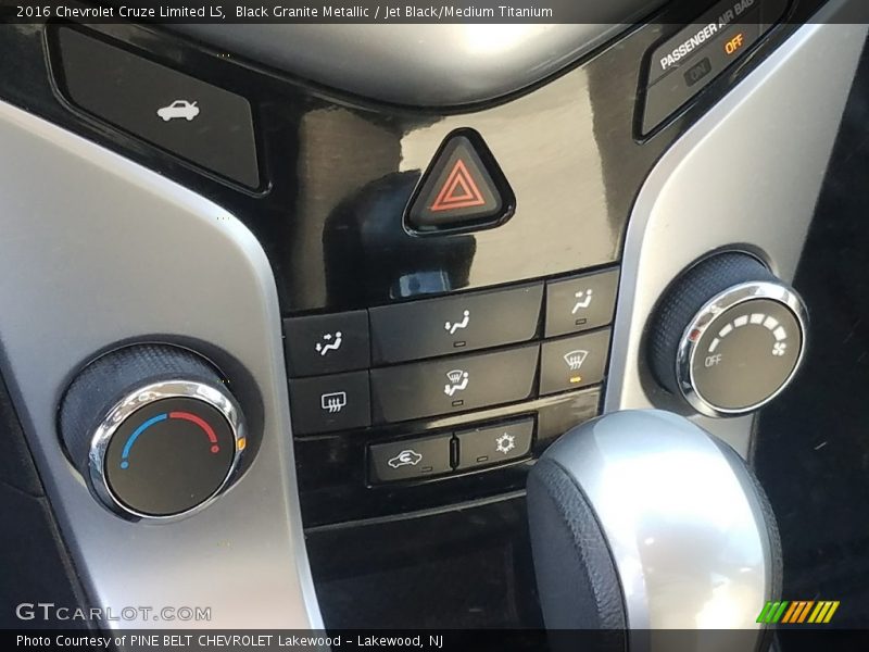 Black Granite Metallic / Jet Black/Medium Titanium 2016 Chevrolet Cruze Limited LS