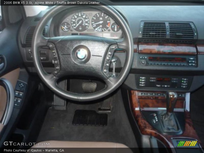 Alpine White / Truffle Brown Dakota Leather 2006 BMW X5 3.0i
