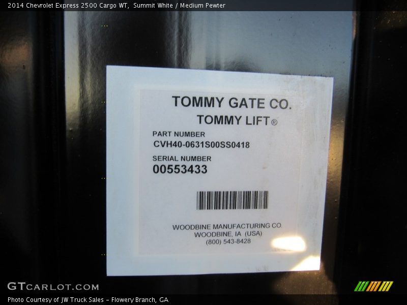 Summit White / Medium Pewter 2014 Chevrolet Express 2500 Cargo WT