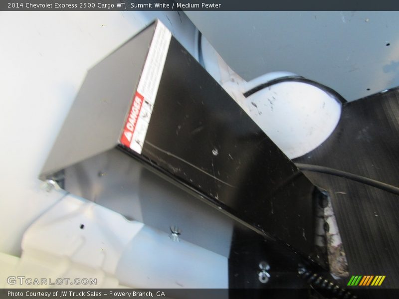 Summit White / Medium Pewter 2014 Chevrolet Express 2500 Cargo WT