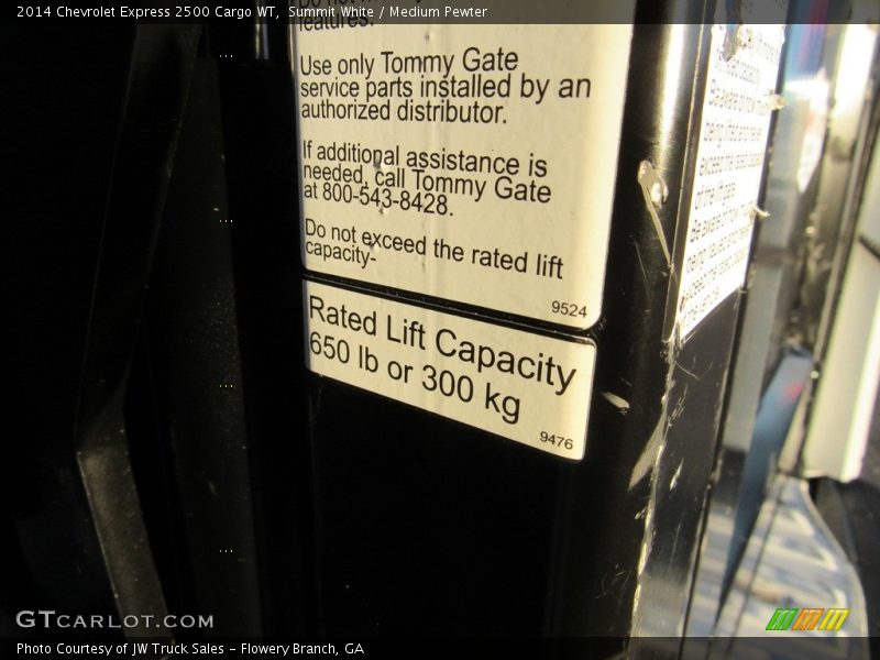 Summit White / Medium Pewter 2014 Chevrolet Express 2500 Cargo WT