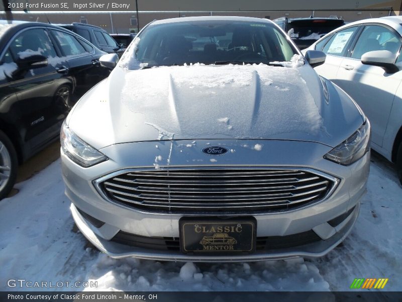 Ingot Silver / Ebony 2018 Ford Fusion SE