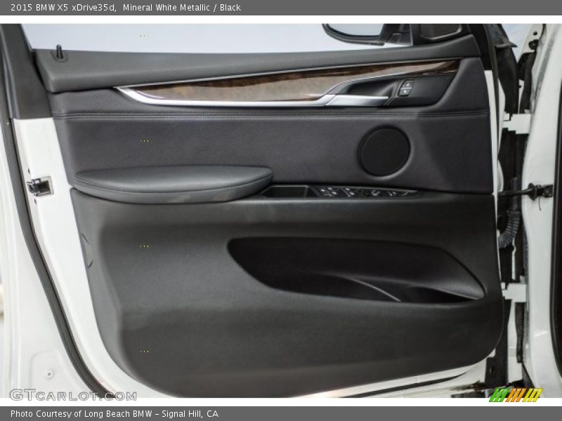 Mineral White Metallic / Black 2015 BMW X5 xDrive35d