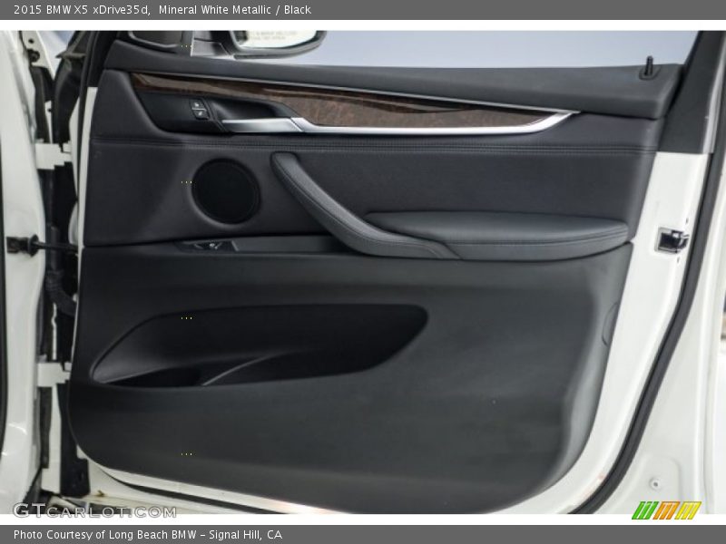 Mineral White Metallic / Black 2015 BMW X5 xDrive35d