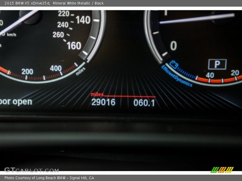 Mineral White Metallic / Black 2015 BMW X5 xDrive35d