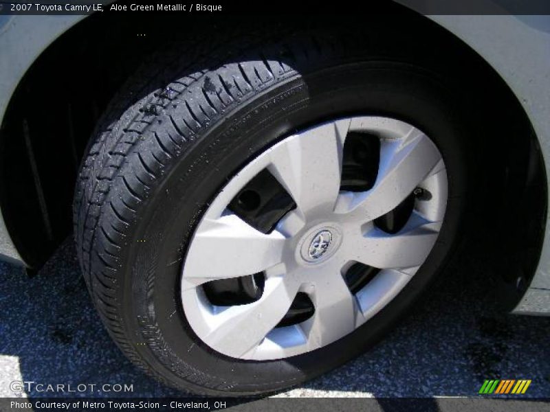Aloe Green Metallic / Bisque 2007 Toyota Camry LE
