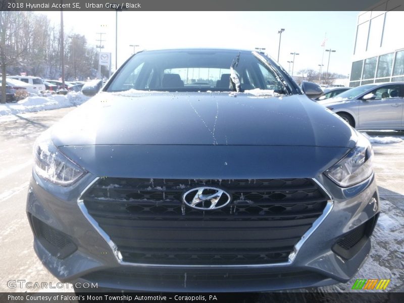 Urban Gray / Black 2018 Hyundai Accent SE