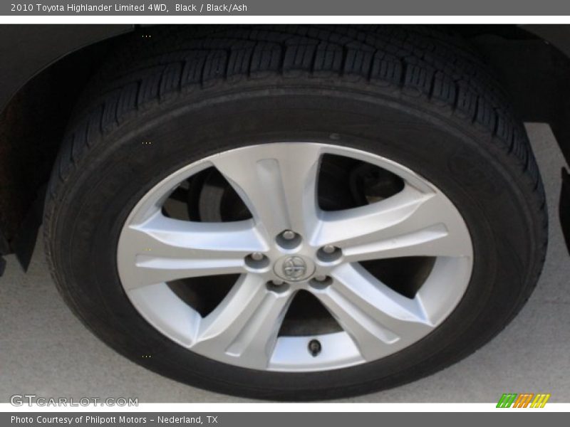 Black / Black/Ash 2010 Toyota Highlander Limited 4WD