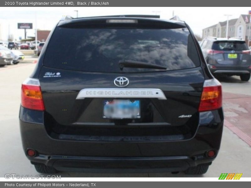 Black / Black/Ash 2010 Toyota Highlander Limited 4WD