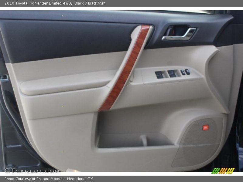 Black / Black/Ash 2010 Toyota Highlander Limited 4WD
