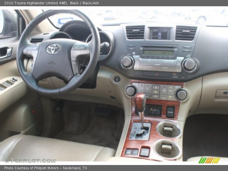 Black / Black/Ash 2010 Toyota Highlander Limited 4WD