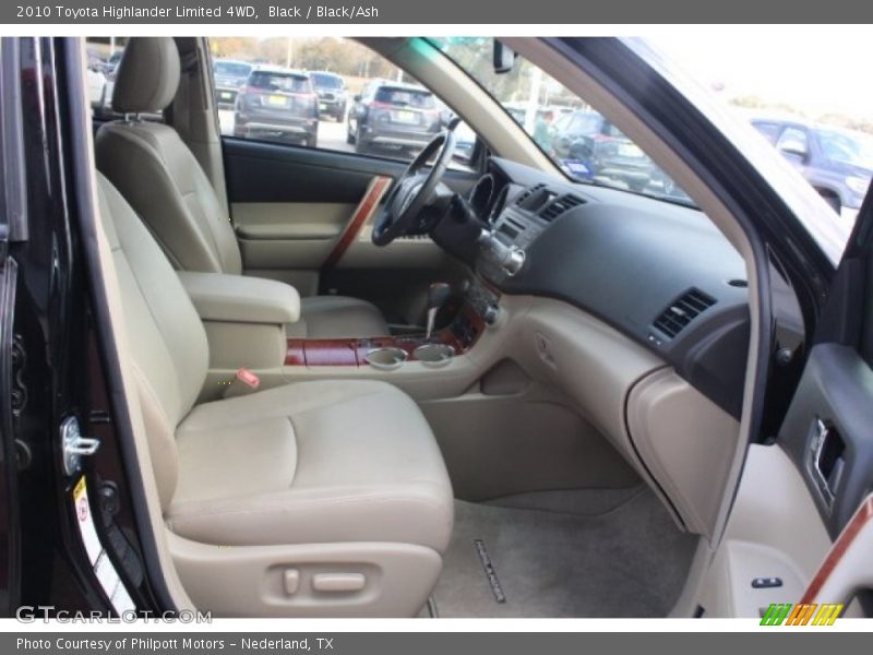 Black / Black/Ash 2010 Toyota Highlander Limited 4WD