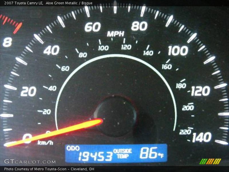 Aloe Green Metallic / Bisque 2007 Toyota Camry LE