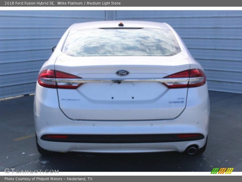 White Platinum / Medium Light Stone 2018 Ford Fusion Hybrid SE