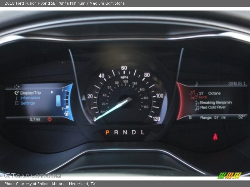 White Platinum / Medium Light Stone 2018 Ford Fusion Hybrid SE