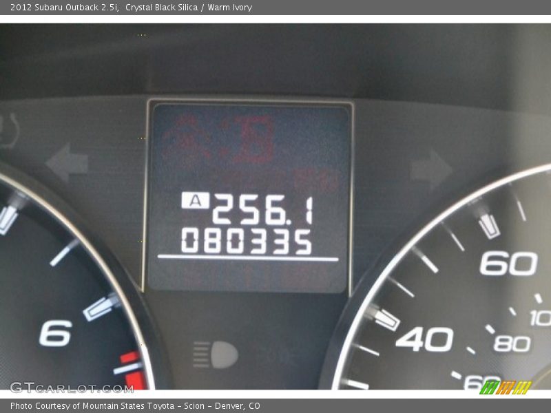 Crystal Black Silica / Warm Ivory 2012 Subaru Outback 2.5i