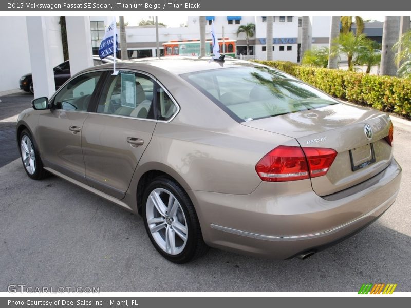 Titanium Beige / Titan Black 2015 Volkswagen Passat SE Sedan