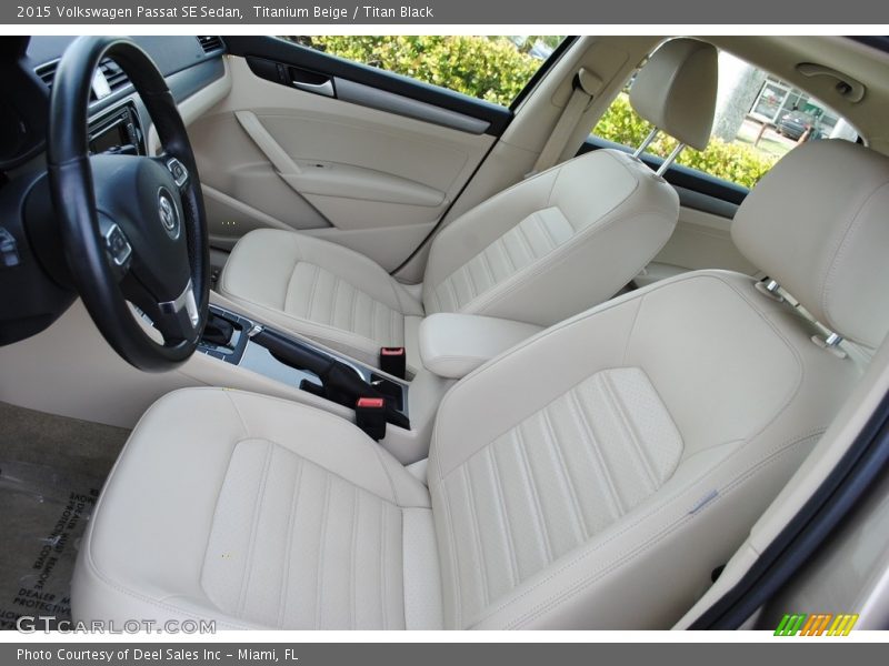 Titanium Beige / Titan Black 2015 Volkswagen Passat SE Sedan