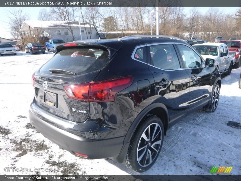 Magnetic Black / Charcoal 2017 Nissan Rogue Sport SL AWD