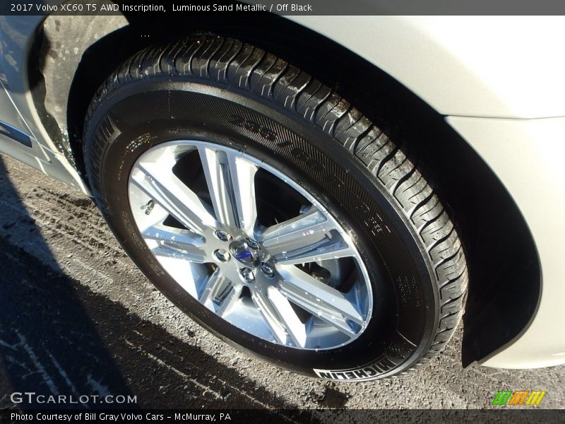 Luminous Sand Metallic / Off Black 2017 Volvo XC60 T5 AWD Inscription