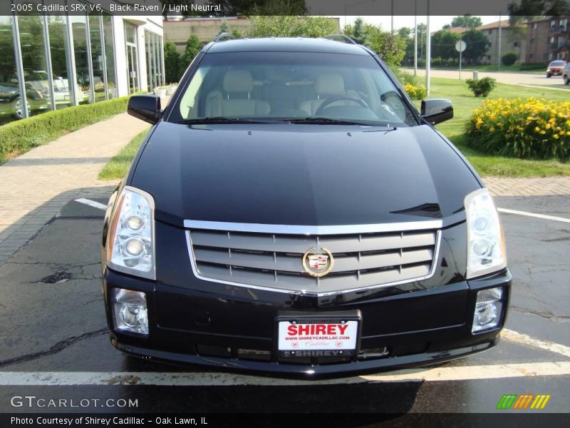 Black Raven / Light Neutral 2005 Cadillac SRX V6