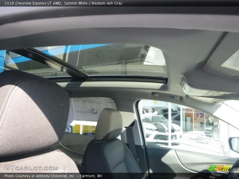 Summit White / Medium Ash Gray 2018 Chevrolet Equinox LT AWD