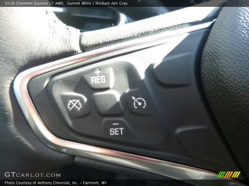Summit White / Medium Ash Gray 2018 Chevrolet Equinox LT AWD