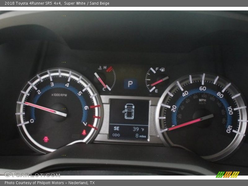 Super White / Sand Beige 2018 Toyota 4Runner SR5 4x4