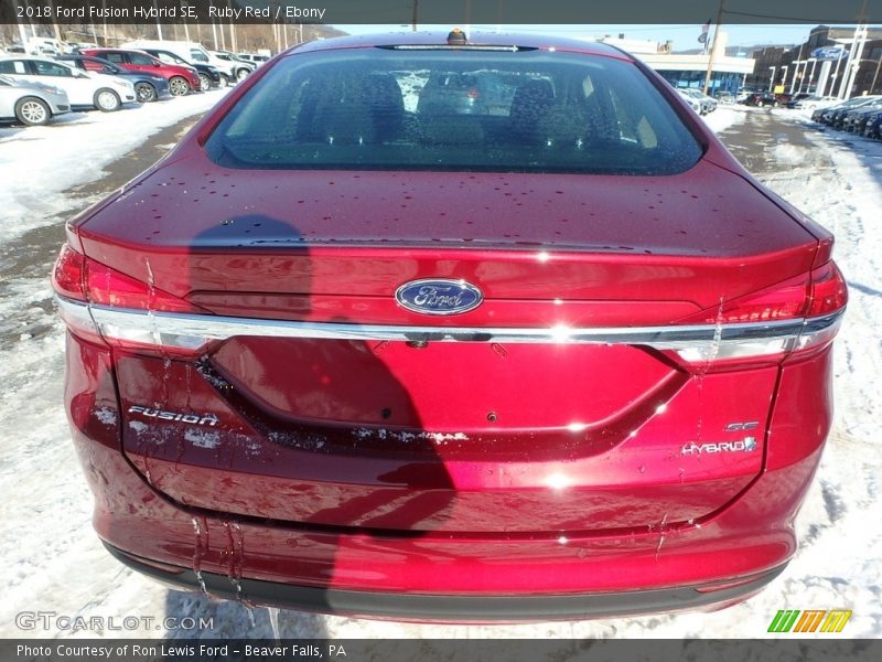 Ruby Red / Ebony 2018 Ford Fusion Hybrid SE
