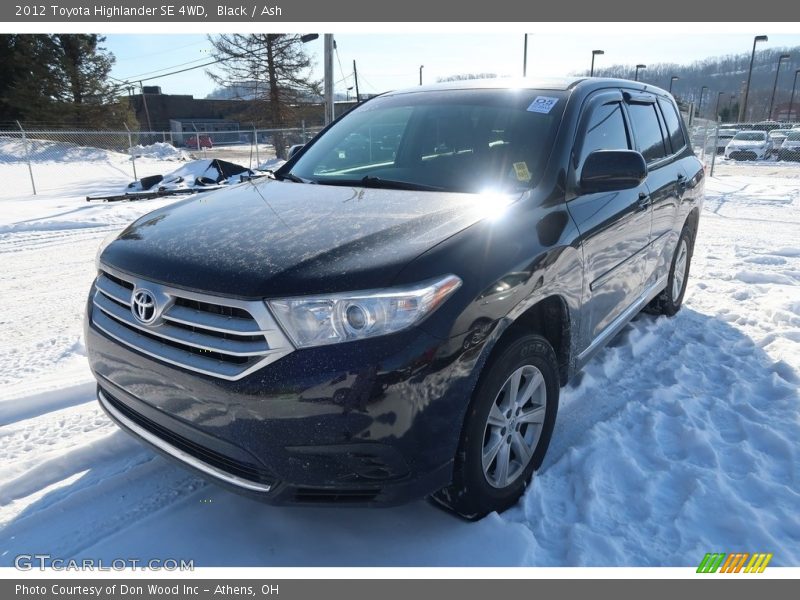Black / Ash 2012 Toyota Highlander SE 4WD