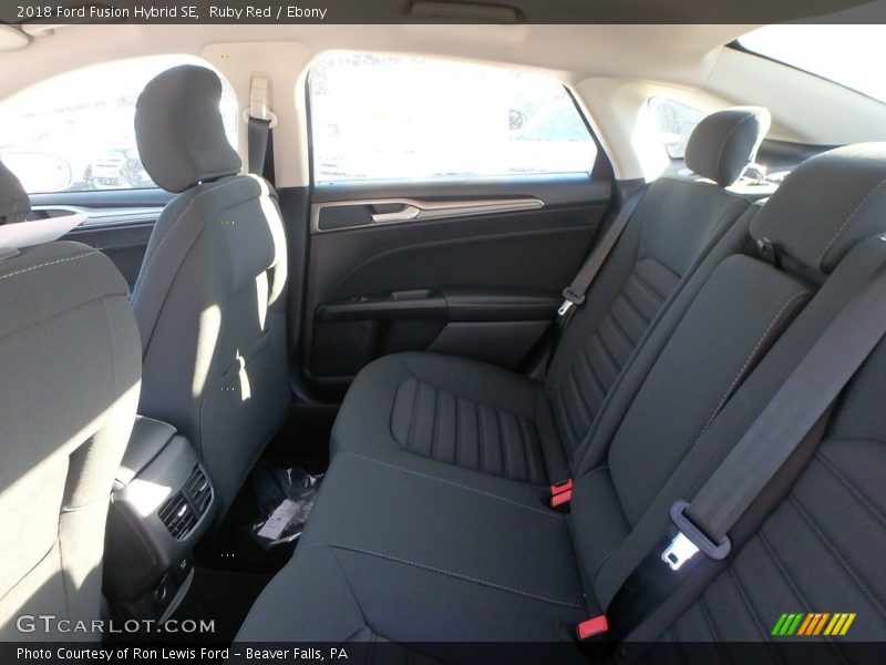 Ruby Red / Ebony 2018 Ford Fusion Hybrid SE
