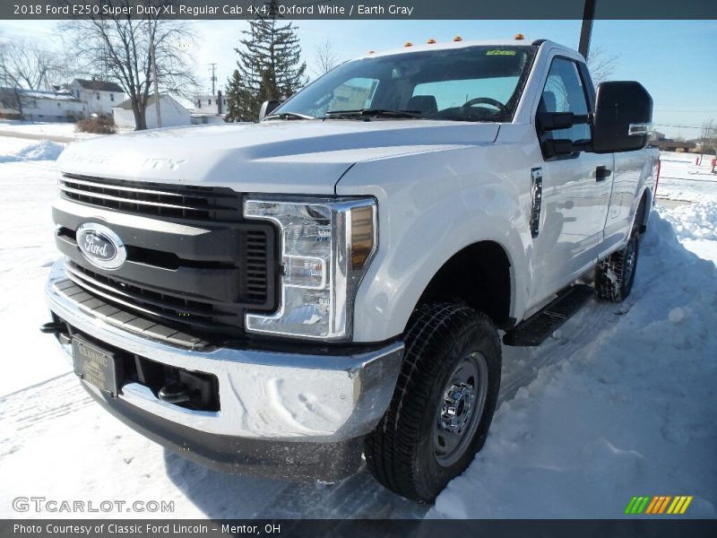 Oxford White / Earth Gray 2018 Ford F250 Super Duty XL Regular Cab 4x4