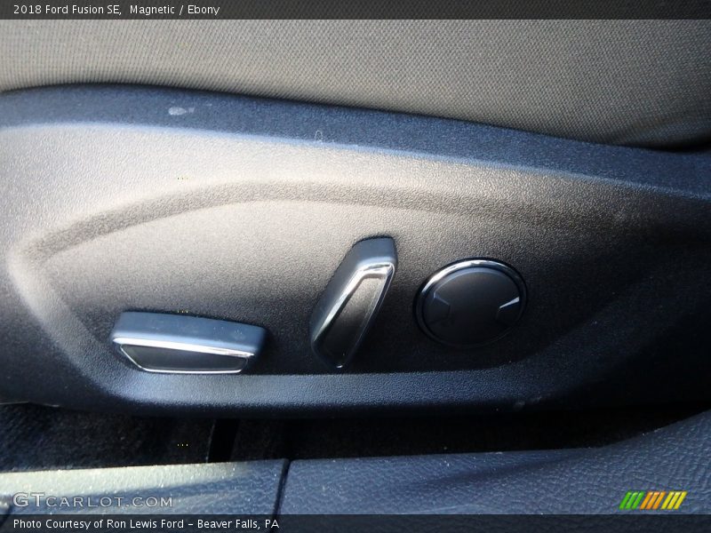 Magnetic / Ebony 2018 Ford Fusion SE