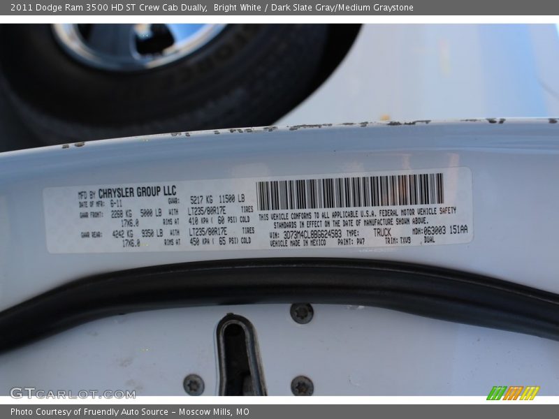 Bright White / Dark Slate Gray/Medium Graystone 2011 Dodge Ram 3500 HD ST Crew Cab Dually