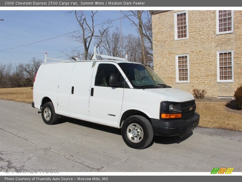 Summit White / Medium Dark Pewter 2006 Chevrolet Express 2500 Cargo Van