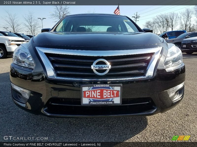Super Black / Charcoal 2015 Nissan Altima 2.5 S