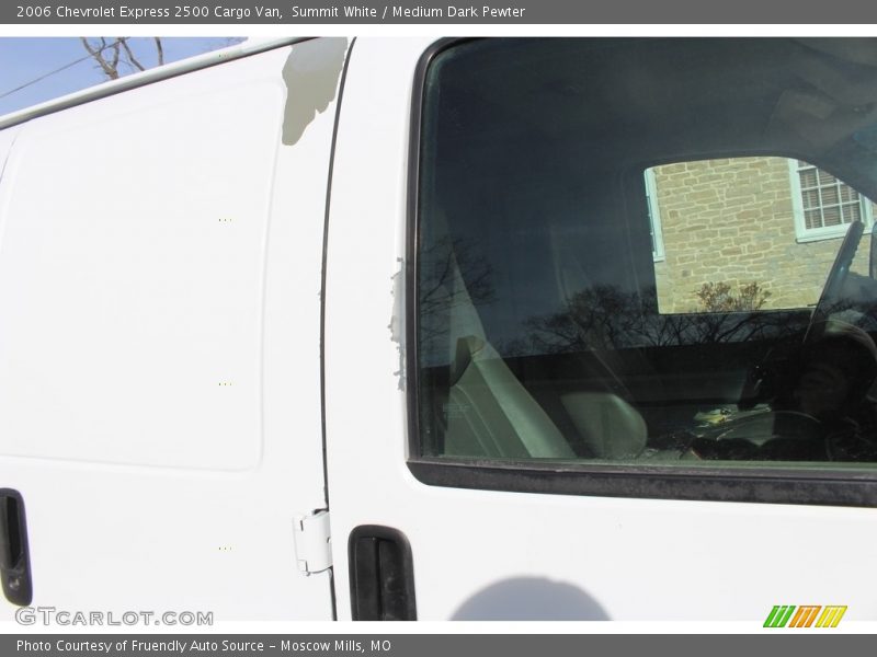 Summit White / Medium Dark Pewter 2006 Chevrolet Express 2500 Cargo Van