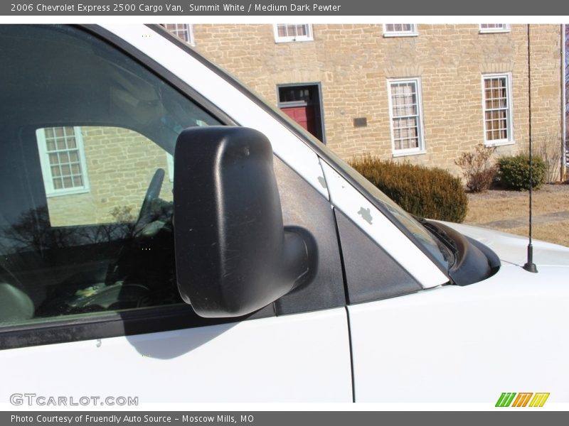Summit White / Medium Dark Pewter 2006 Chevrolet Express 2500 Cargo Van