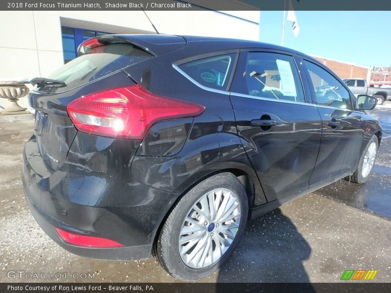 Shadow Black / Charcoal Black 2018 Ford Focus Titanium Hatch