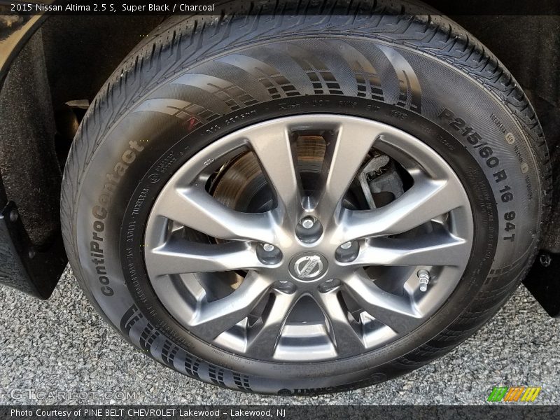 Super Black / Charcoal 2015 Nissan Altima 2.5 S