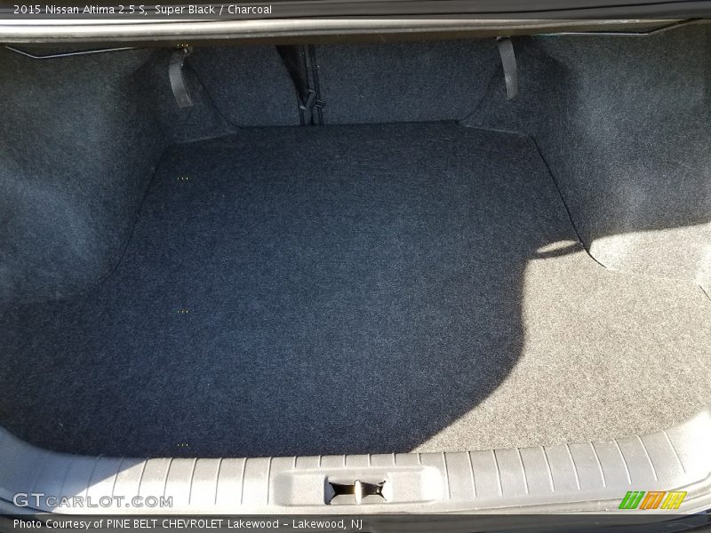 Super Black / Charcoal 2015 Nissan Altima 2.5 S