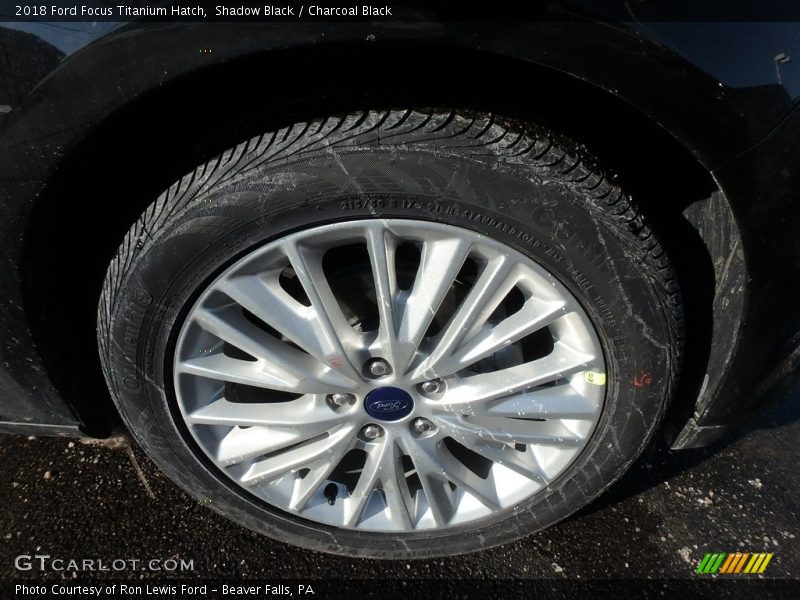 Shadow Black / Charcoal Black 2018 Ford Focus Titanium Hatch