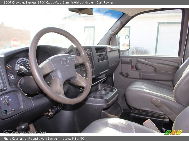 Summit White / Medium Dark Pewter 2006 Chevrolet Express 2500 Cargo Van