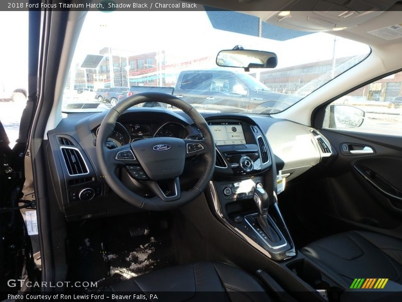 Shadow Black / Charcoal Black 2018 Ford Focus Titanium Hatch
