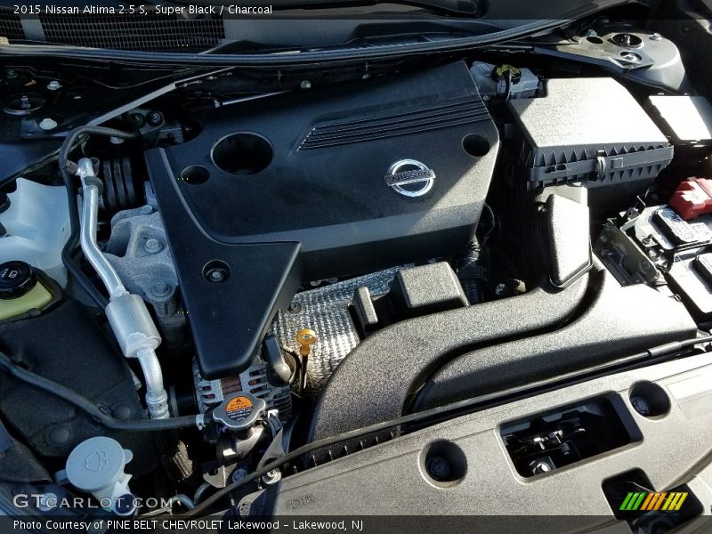 Super Black / Charcoal 2015 Nissan Altima 2.5 S
