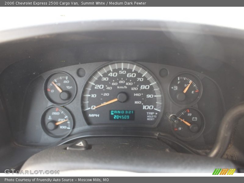Summit White / Medium Dark Pewter 2006 Chevrolet Express 2500 Cargo Van