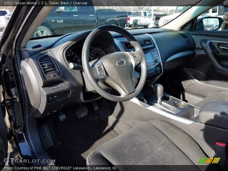 Super Black / Charcoal 2015 Nissan Altima 2.5 S
