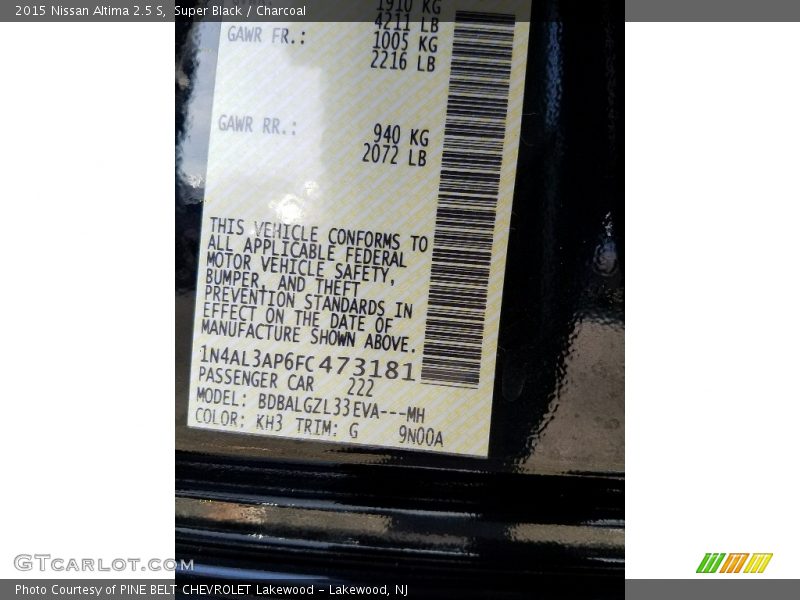 Super Black / Charcoal 2015 Nissan Altima 2.5 S